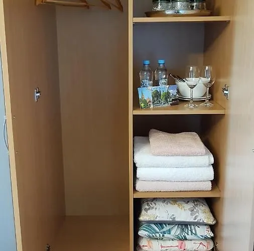 Goscinne Rum i privatbostad Zblewo